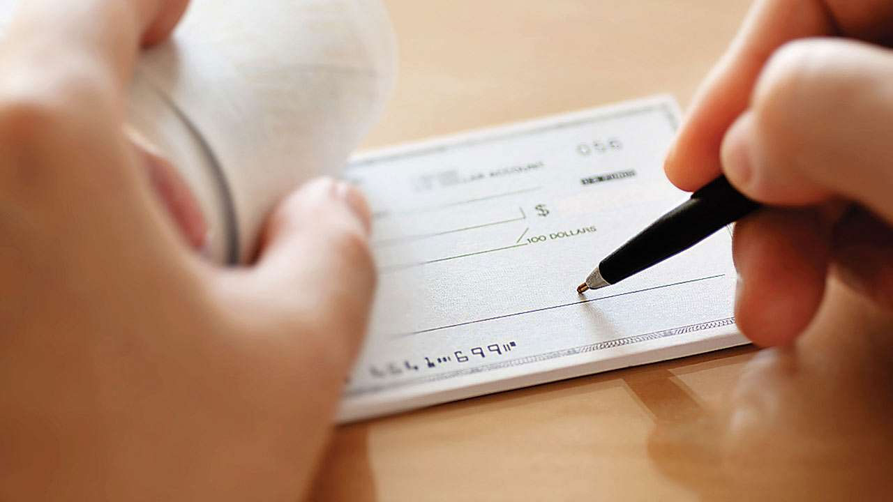 Things to be taken care of, while making cheque transactions