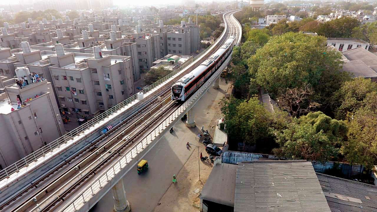 Several vacancies in Gujarat Metro Rail Corporation