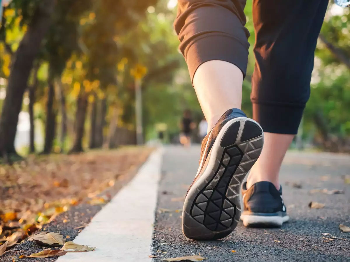 Benefits of walking 10 minutes after a meal