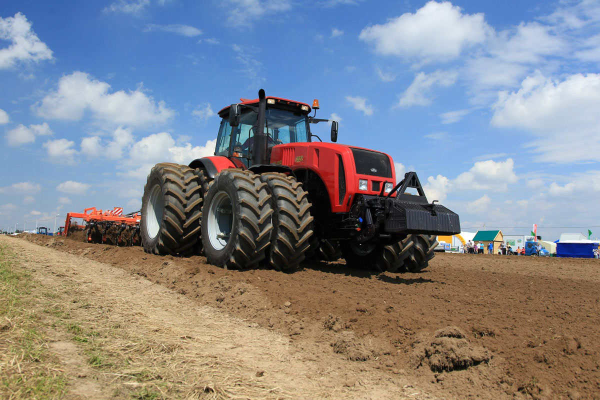 Benefit for acquisition of agricultural machinery by the Scheduled Tribes