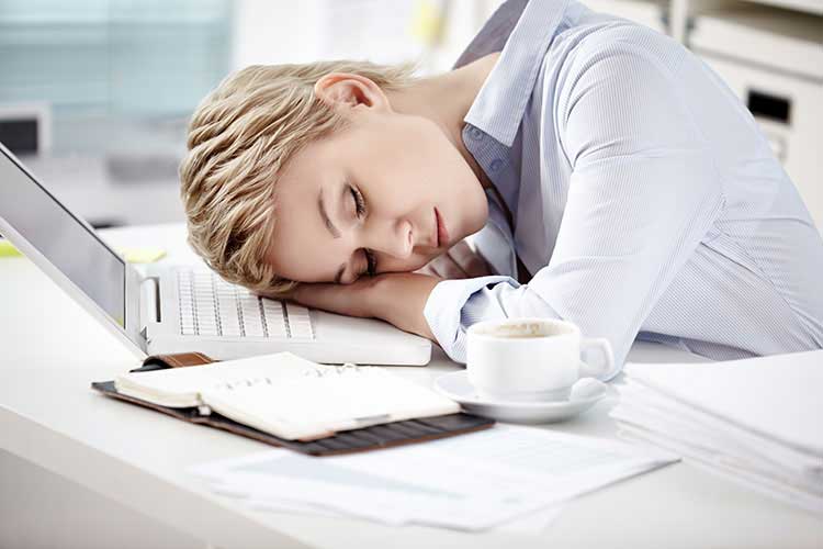 What are the causes of daytime sleepiness?