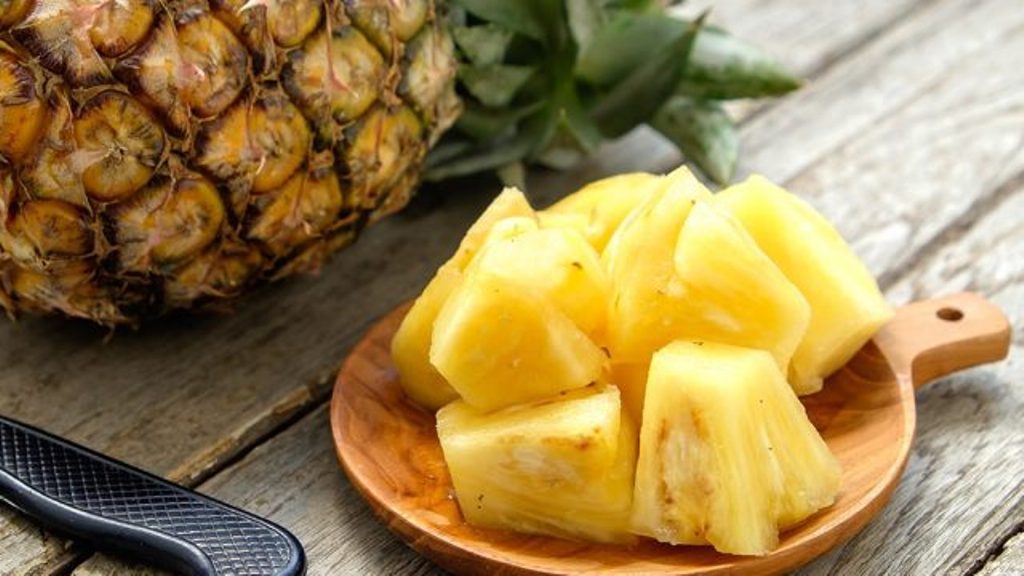 Amazing Pineapple Beauty Tips!