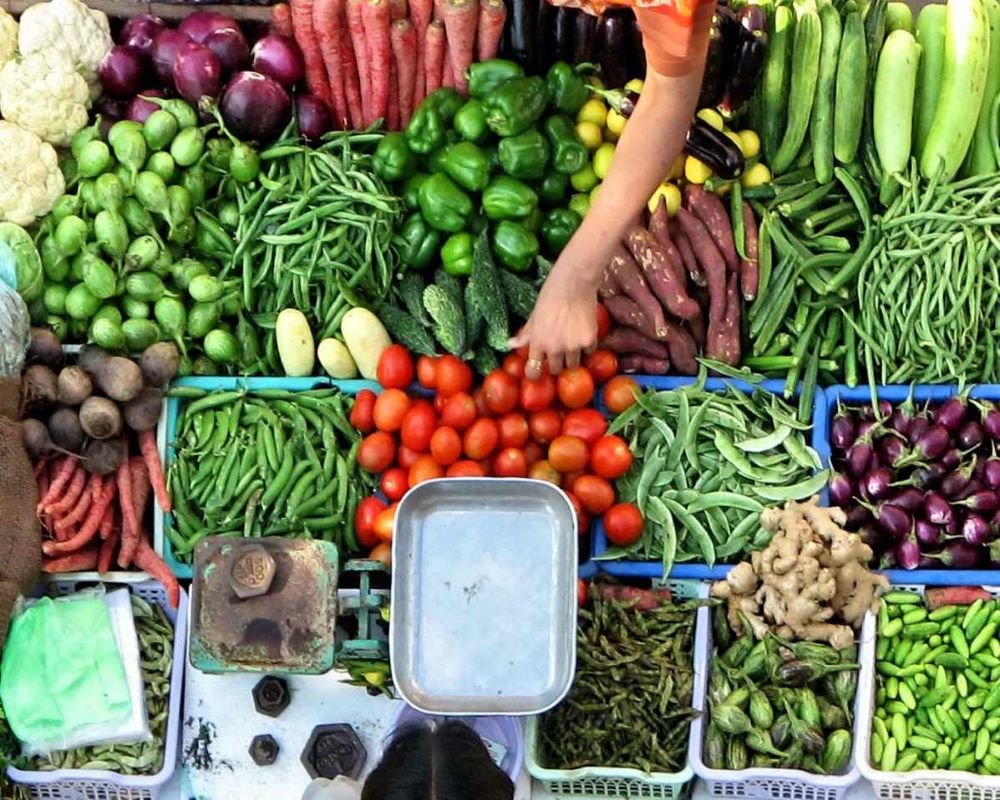 Market News: Carrot, Ladies finger, Beans (Vallippayar), Tomato, Cabbage