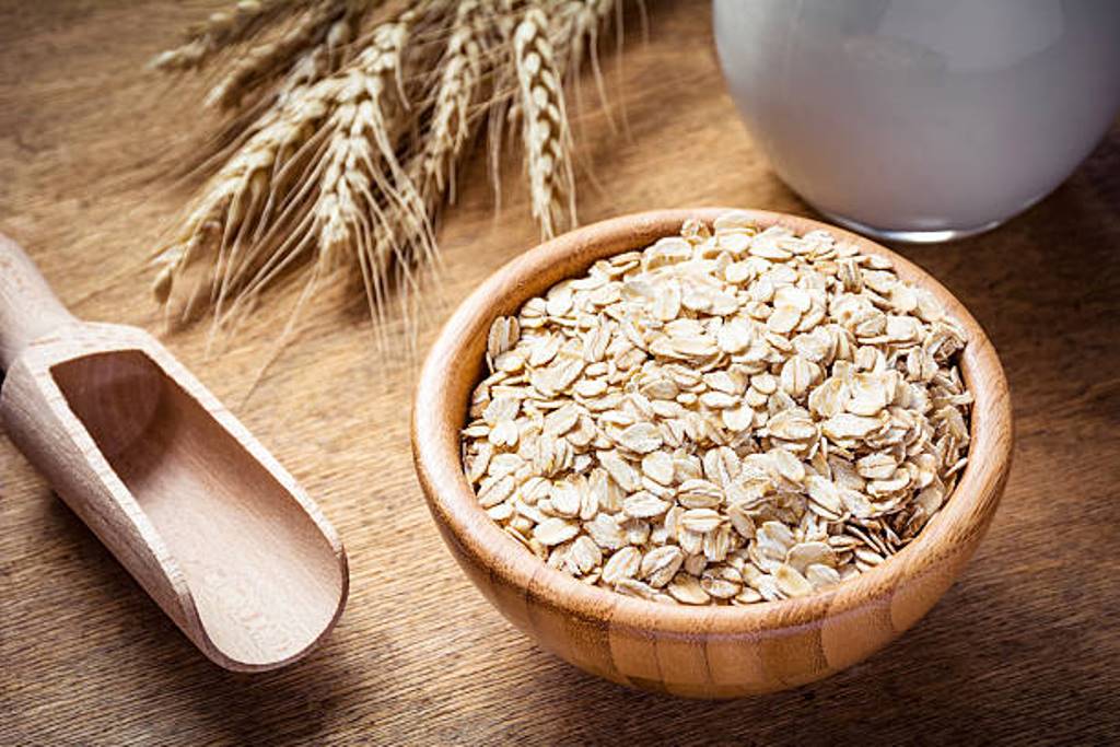 The benefits of eating oats daily are many