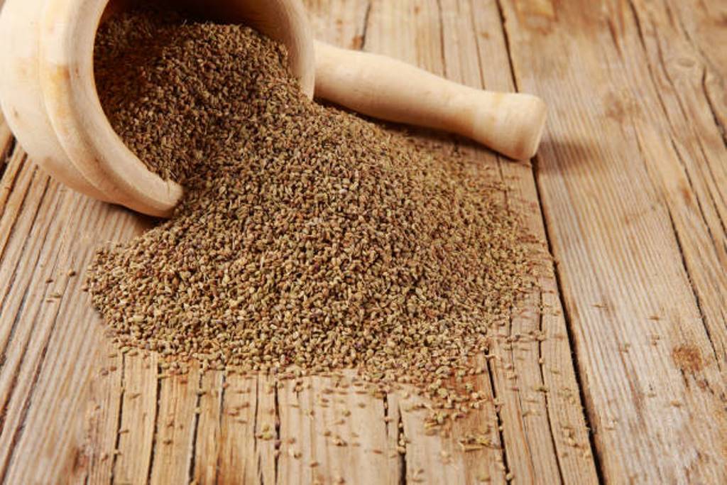 Do you know the amazing properties of ajwain water?