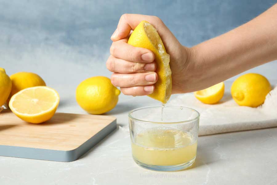 Applying lemon juice directly on the skin is harmful!