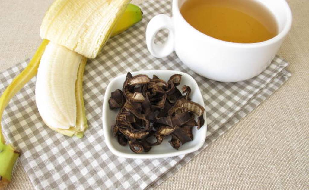 Banana tea helps in getting good sleep and controlling blood pressure