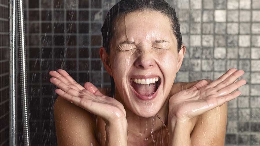 Bathing immediately after eating is unhealthy