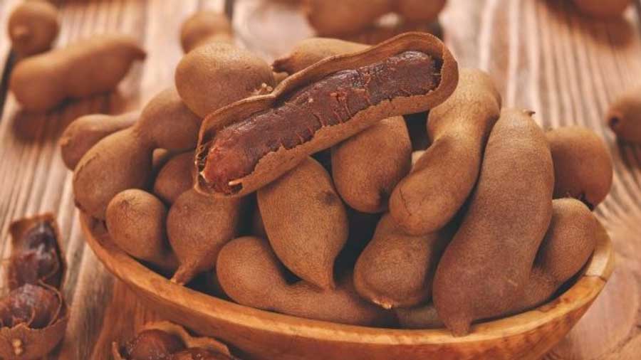 Is eating too much tamarind bad for teeth?