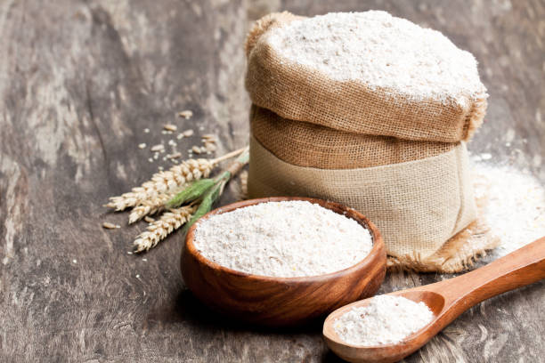 Which flour is healthy for weight loss?