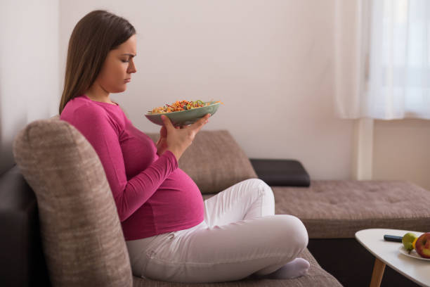 Foods that pregnant women must avoid