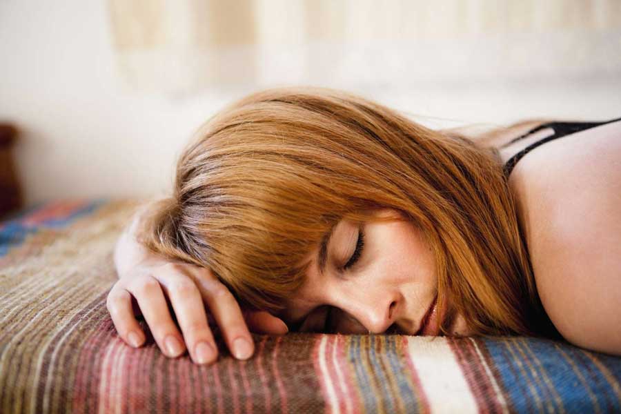 Let's see what studies have to say about the advantages and disadvantages of afternoon sleep
