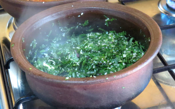 Do not worry about health if you cook food in an clay pot!