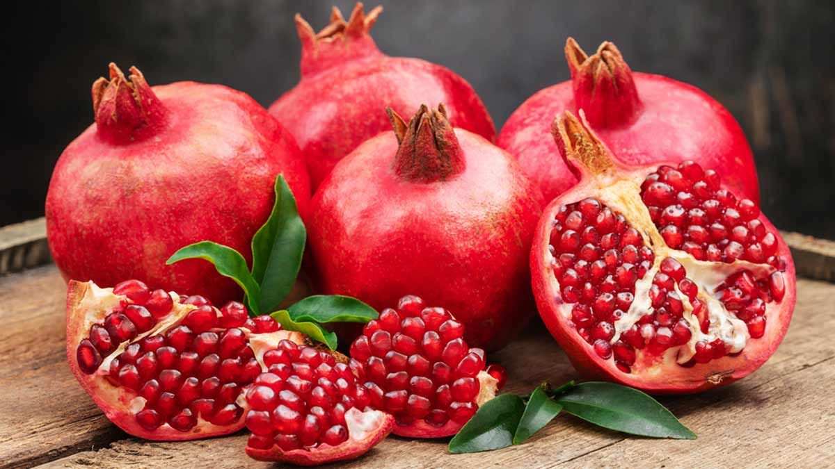 Eating daily 3 Pomegranates will reduce high blood pressure says doctor