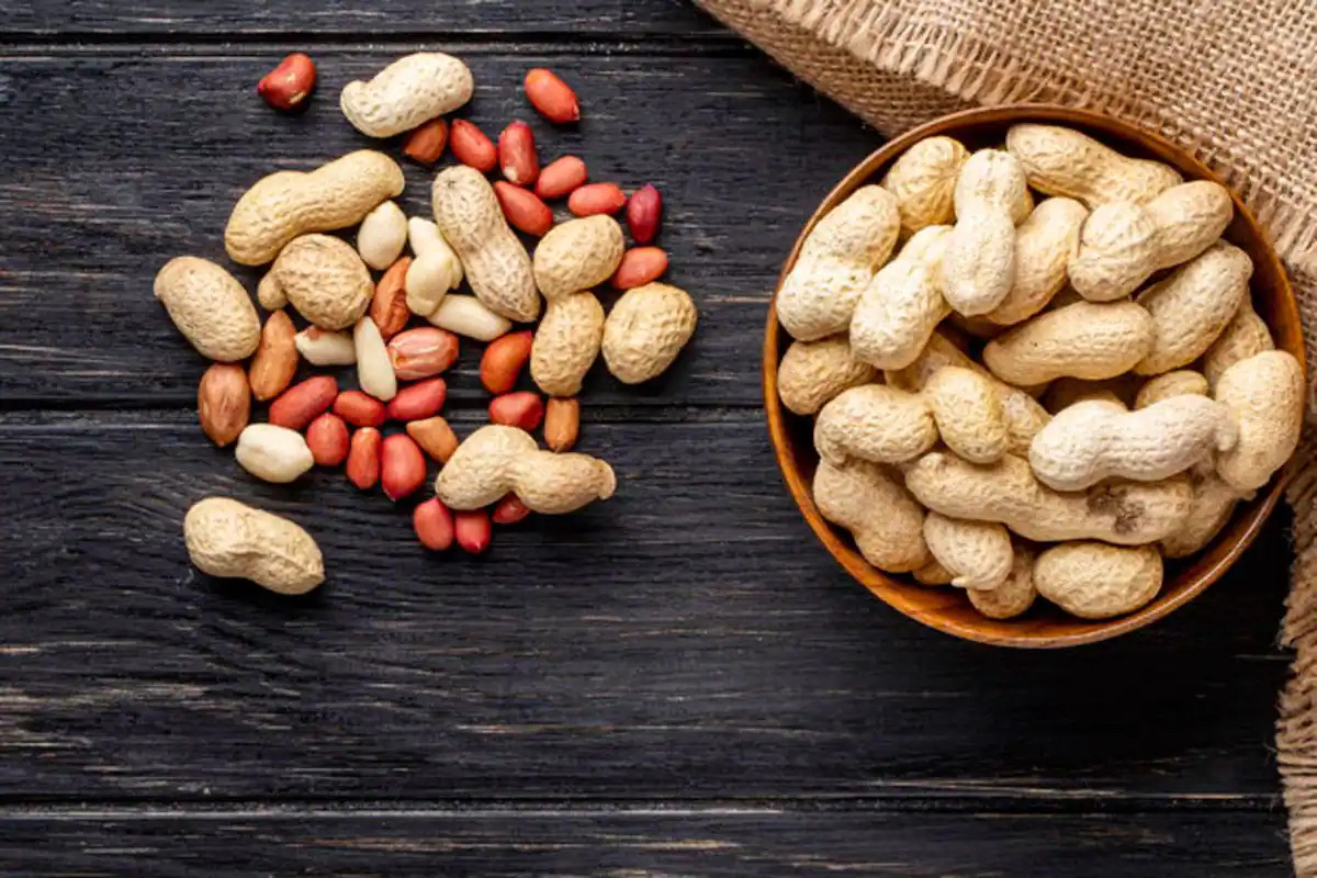 pea nuts in daily diet will increase blood rate in body