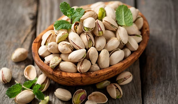 pistachio benefits: How much pistachio have taken in a day