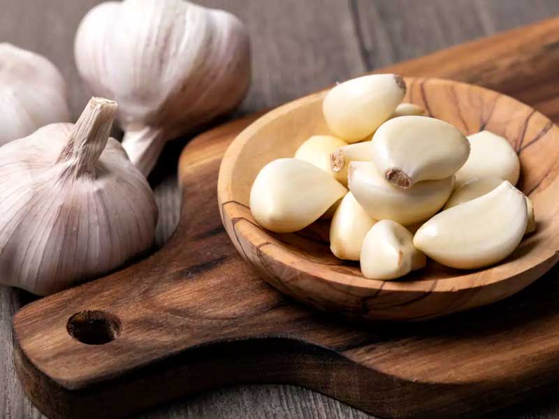 These health benefit can be achieved by consuming garlic daily
