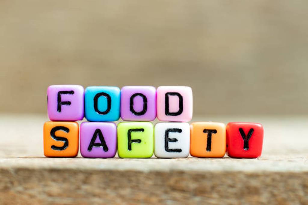 Hotels and restaurants must strictly follow food safety rules: Food Safety Commissioner