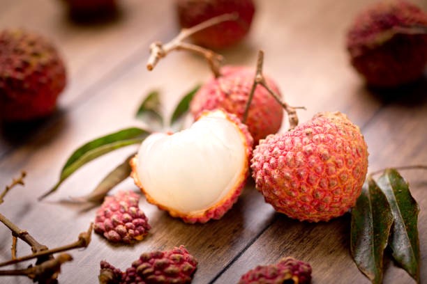 Health benefits of litchi fruits, lets find out