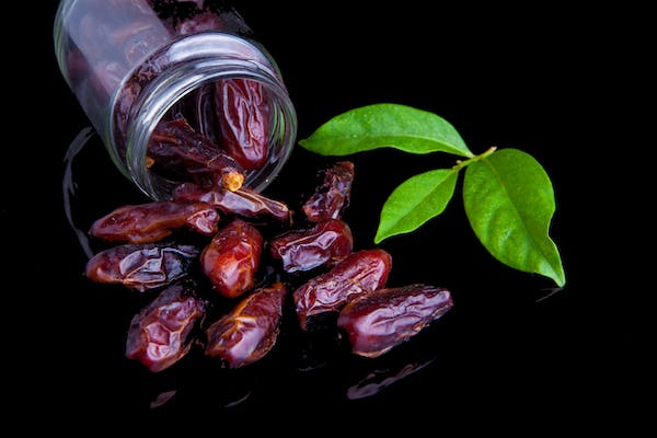 Eating Dates will boost health and other benefits