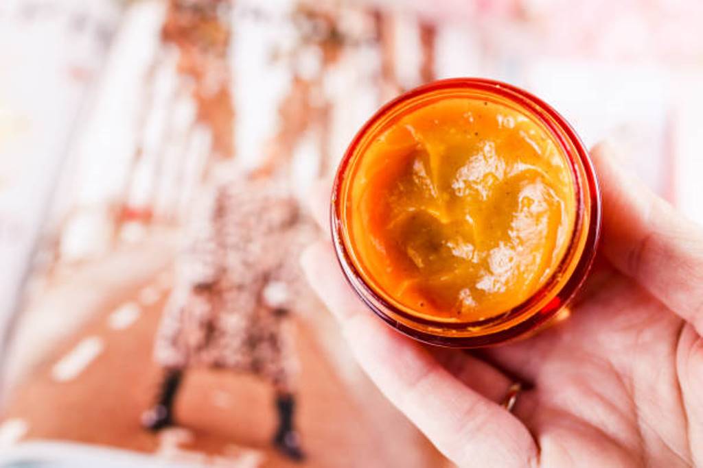 Brighten the face with orange face pack