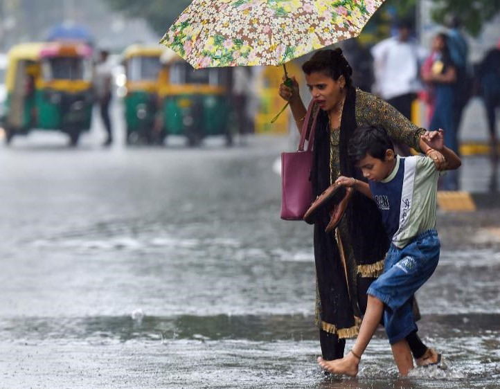 IMD Declared mild rain till august 20 in Kerala