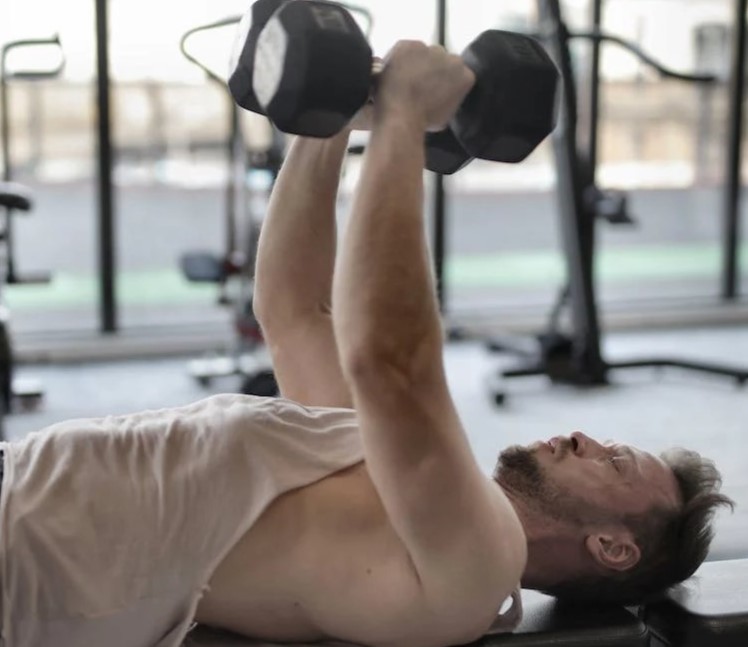 What's the connection between Working out in gym and Heart attack