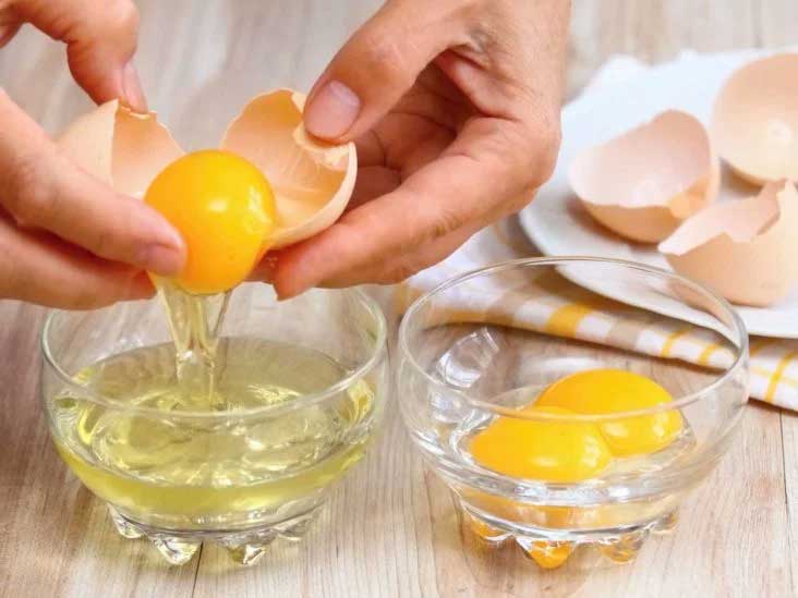 Use these egg face packs for glowing skin