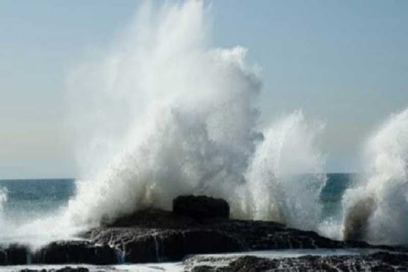 Weather Report: Fishermen and coastal residents beware