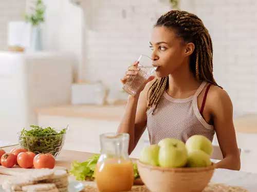Drinking water soon after eating these food can lead to many discomforts