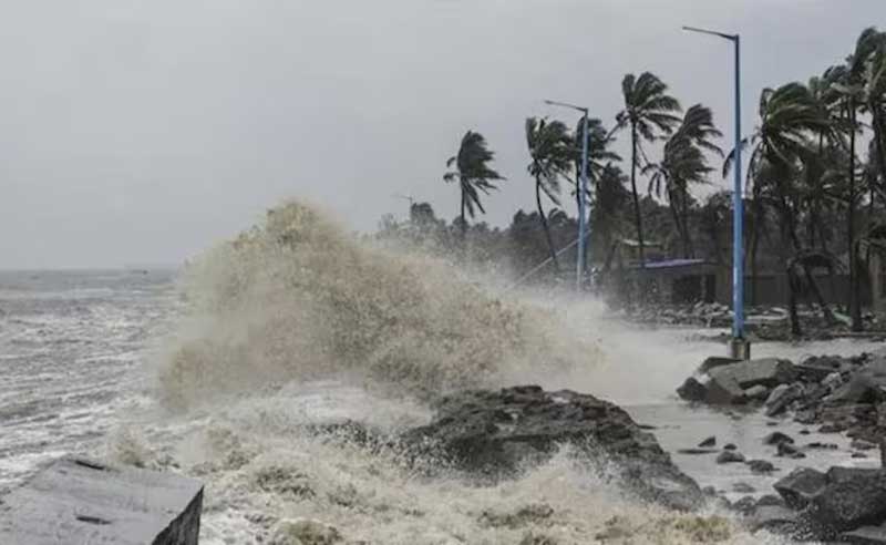 High waves are likely in Kerala coast and south Tamilnadu coast today