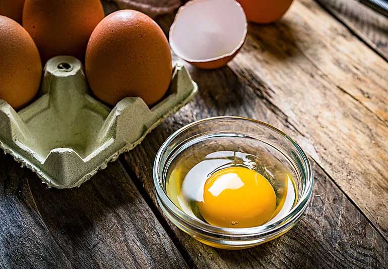 Eating these with eggs can cause health problems
